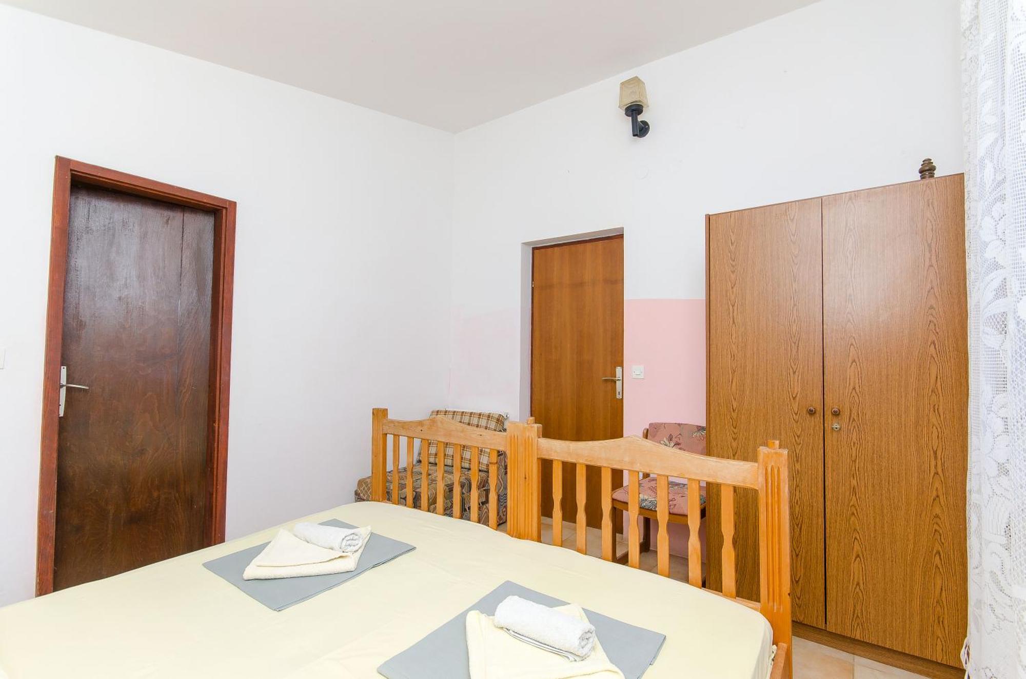 Apartments Lorena ストモルスカ エクステリア 写真